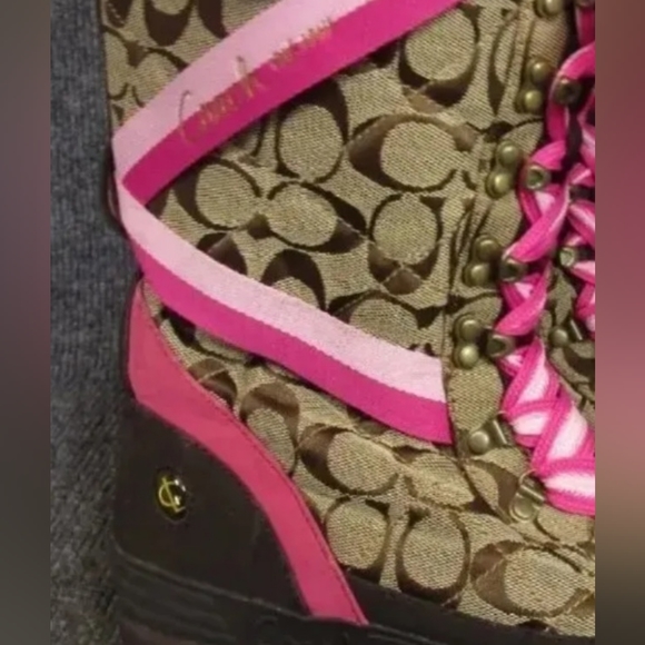Coach Marian Signature Logo Khaki Rare Pink Trim Lace-Up Mid-Calf Snow Boot 9M - Picture 11 of 16